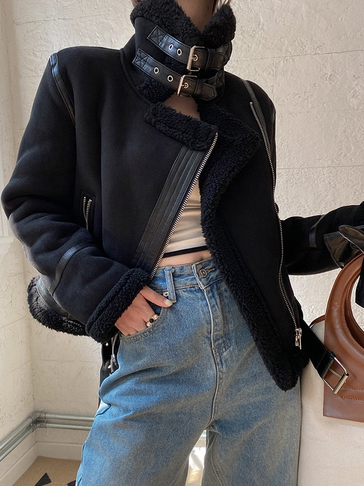 Jaqueta com Pelo Feminina