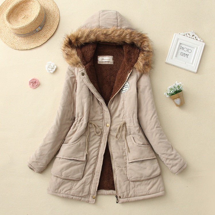 Parka Feminina Forrada com Pelo